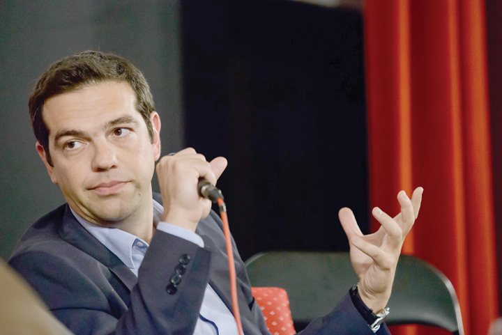 Tsipras ii „abureste” pe oficialii UE si voteaza impotriva creditorilor