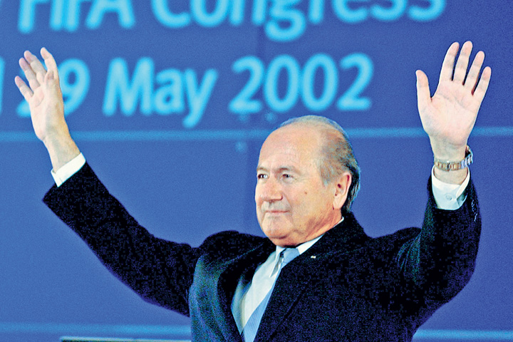 Alegeri la FIFA tocmai in 2016