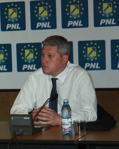 catalin predoiu - Ziarul National