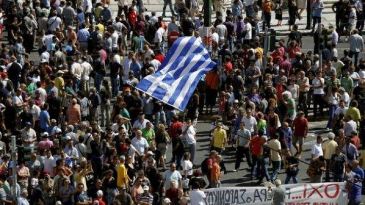 Grecia ne imparte clasa politica