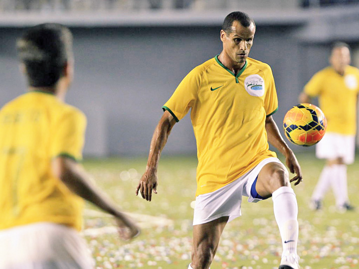 Rivaldo a revenit pe teren la 43 de ani