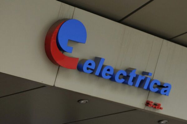 Mita uriasa la Electrica: 6,8 milioane de lei cash