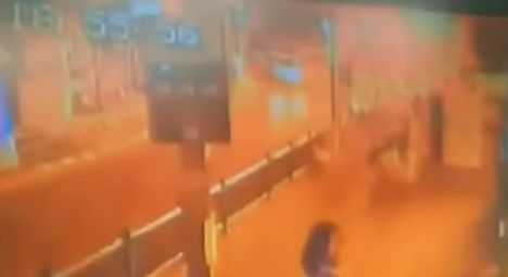 O noua explozie in Bangkok, la o zi de la deflagratia care a ucis peste 20 de persoane si a ranit alte 120 (VIDEO)