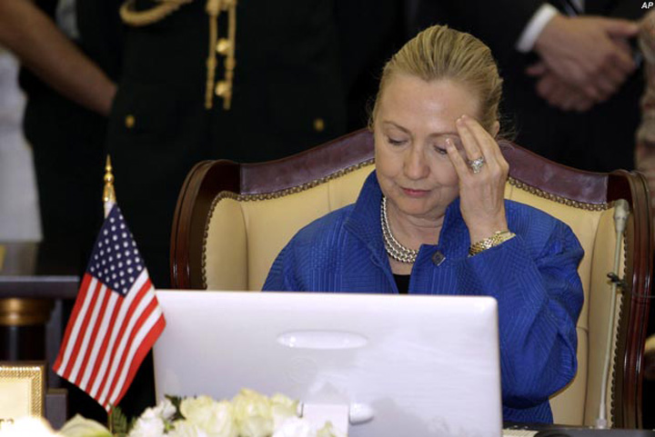 Ce a gasit FBI in calculatorul lui Hillary Clinton