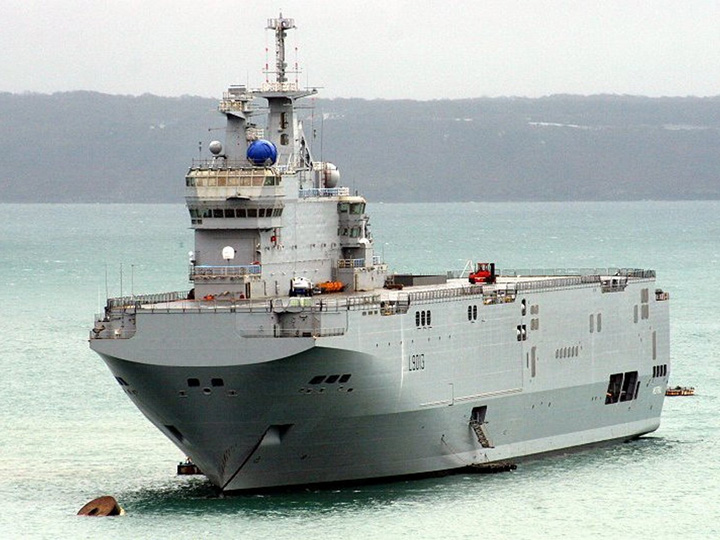 Egiptul si Arabia Saudita, interesate sa cumpere navele Mistral