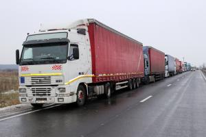 Restrictii, joi, pe drumurile din judetele aflate sub COD PORTOCALIU de canicula