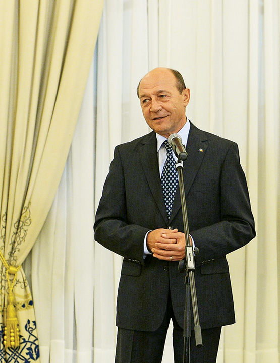 traian basescu - Ziarul National