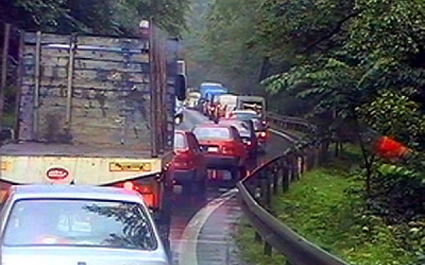 Aglomeratie pe DN 1 – Valea Prahovei. Rute ocolitoare catre Bucuresti!