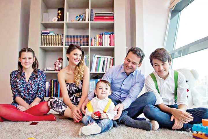 familie negoita - Ziarul National
