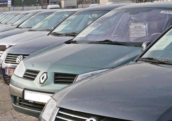 masini targ auto - Ziarul National