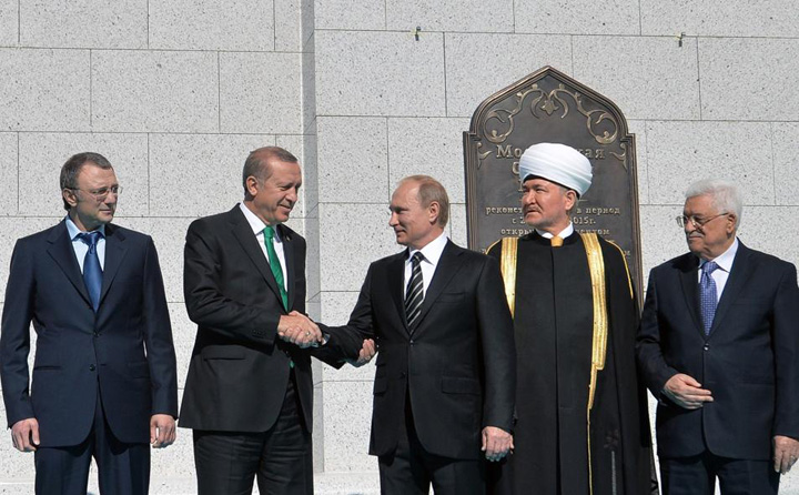 Putin: Ideologia Daesh este o pervertire a valorilor islamului