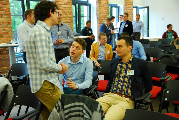 Accelerator de afaceri pentru debutanti