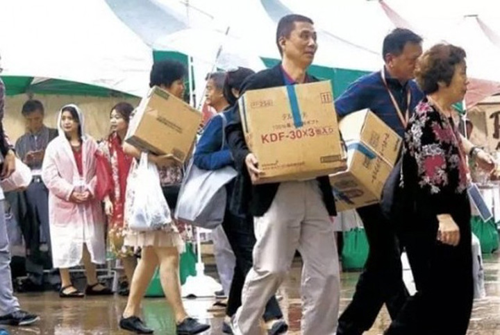 I-au scos din foame pe japonezi: cheltuieli de aproape 1 miliard de dolari