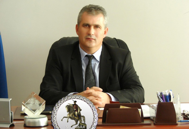 Primarul din Selimbar, in arest la domiciliu/ masura nu e definitiva