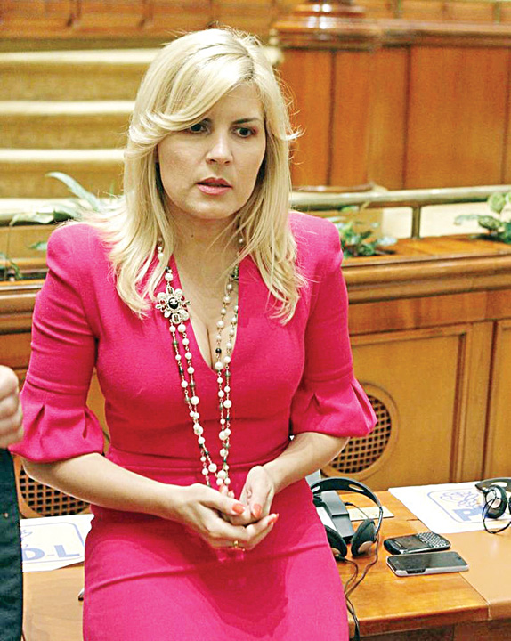 Udrea: Se lucreaza la anihilarea clasei politice