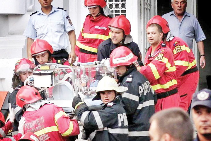 Ministerul Sanatatii, sub sechestru pentru incendiul de la Maternitatea Giulesti