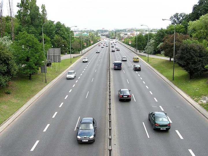 trqafic auto autostrada buc pitesti - Ziarul National