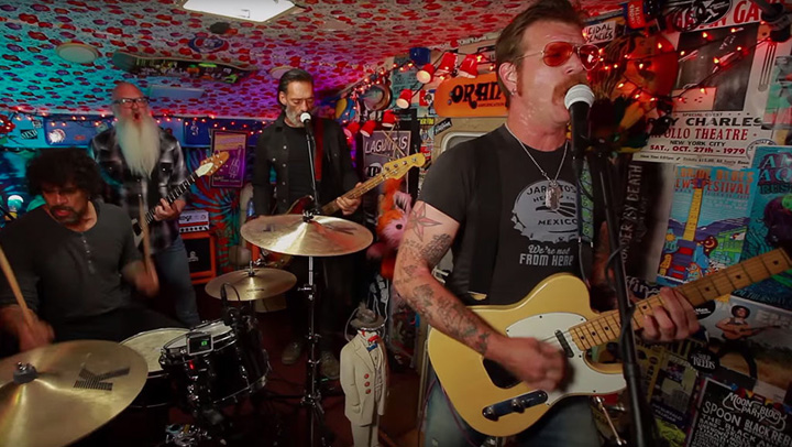 Eagles of Death Metal vorbesc despre iadul din Bataclan