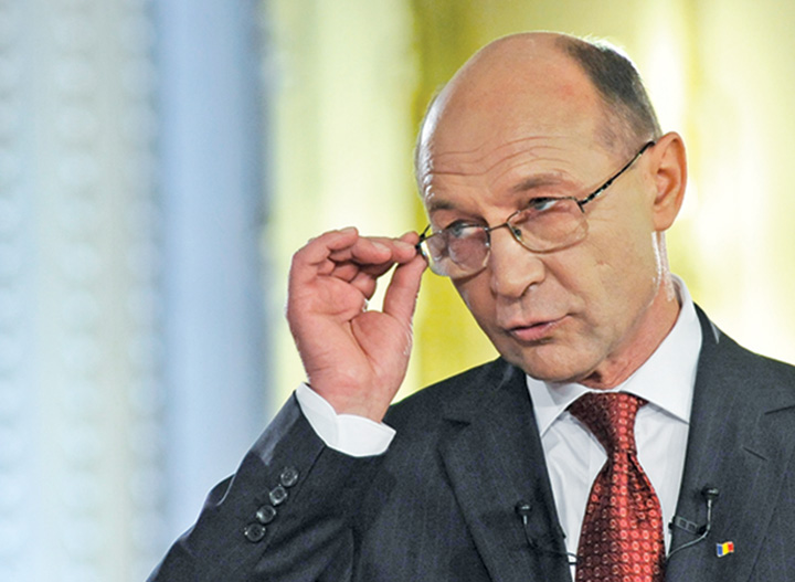 Basescu il dadaceste pe Iohannis