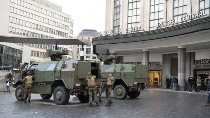 22 de perchezitii si 21 de arestari in Bruxelles