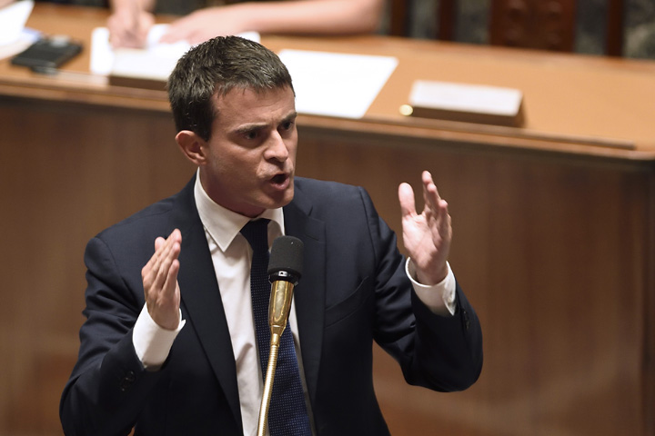 Premierul Frantei cere Europei sa inchida usa emigrantilor