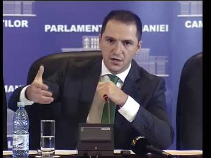Tararache o ia inaintea plutonului liberal