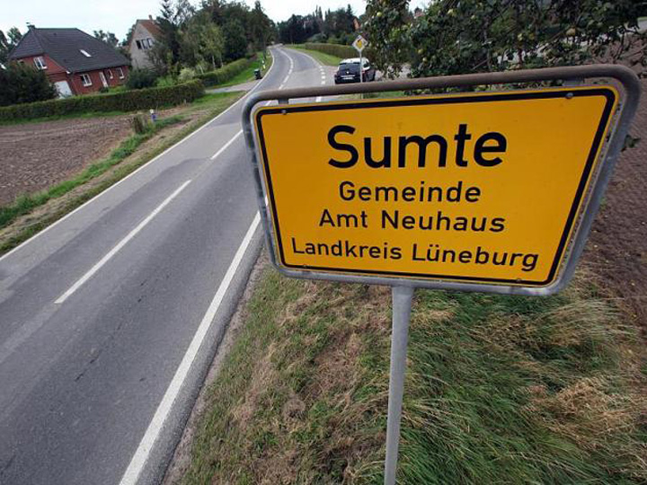 Alarma intr-un sat din nordul Germaniei: 102 locuitori, gazde pentru 750 de refugiati sirieni!