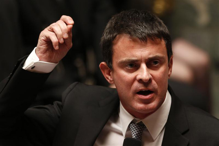 Premierul Manuel Valls anunta un risc de atentate cu arme chimice si bacteriologice