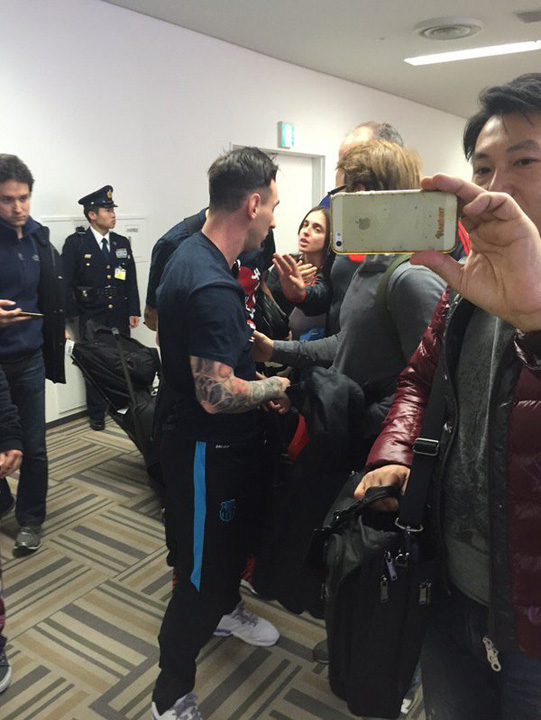 Messi, scuipat si injurat de argentinieni