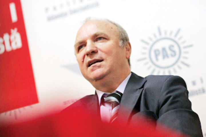 Liderul PSR, Constantin Rotaru, cere razbunare pentru Ceausescu