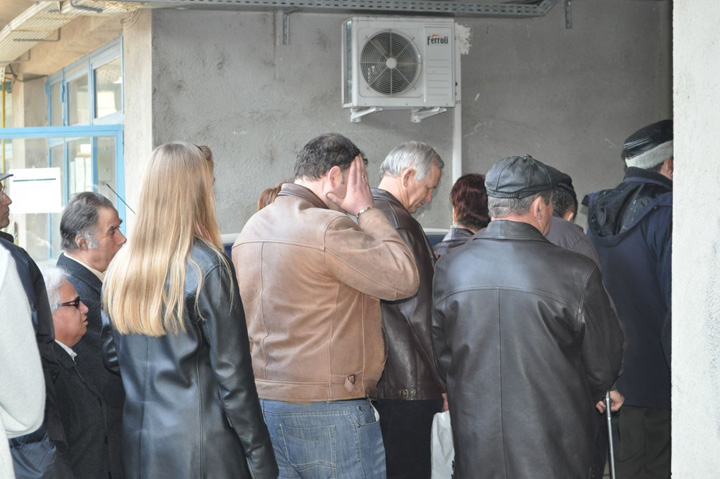 Jaf din banul public pentru ajutoare sociale nelegale