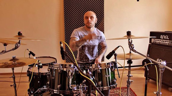 Nelu Dumitrescu preda betele in trupa Iris