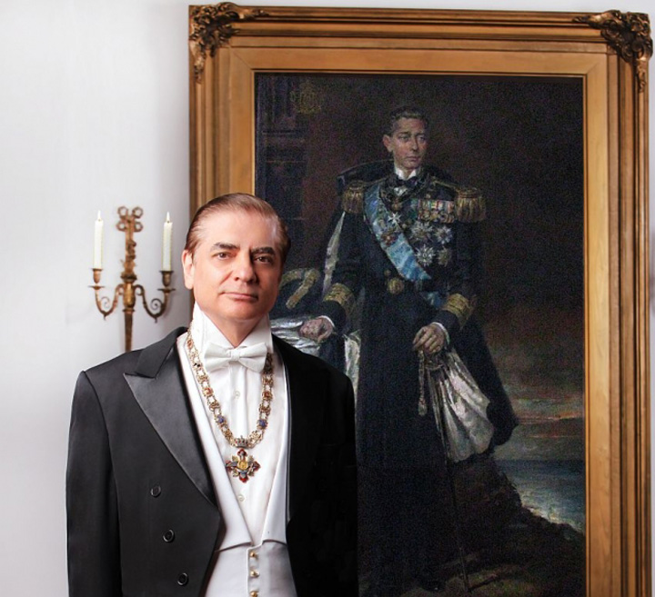 Saci  de documente ridicati din vila Printului Paul