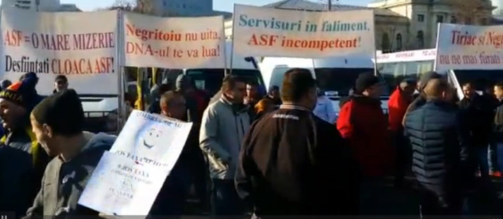 Transportatorii, amagiti cu promisiuni desarte de guvernanti