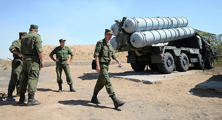 Rusia prevede semnarea de contracte militare majore cu Iran