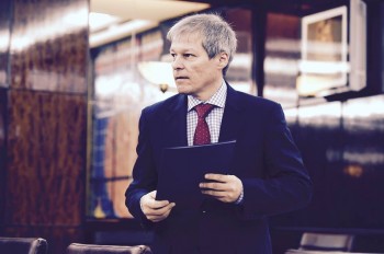 12274759_925663567470929_2564527595573298155_n ciolos - Ziarul National
