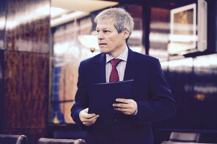 12274759_925663567470929_2564527595573298155_n ciolos - Ziarul National