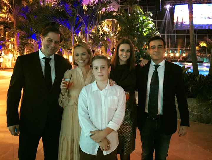 Andreea Esca a lucrat din greu de Revelion