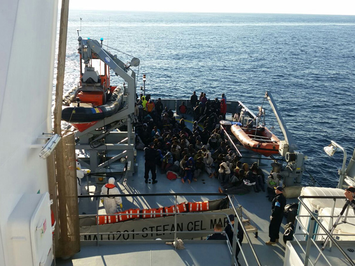 119 emigranti salvati in Mediterana de Politia de Frontiera Romana