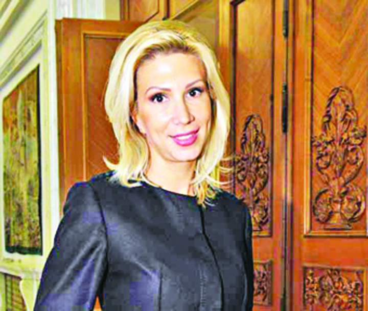 RALUCA-TURCAN-FANE-14 - Ziarul National
