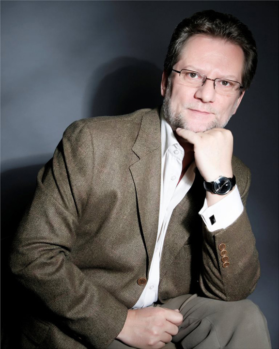 Botosaneanul Andy Mihalache a dat lovitura la Hollywood