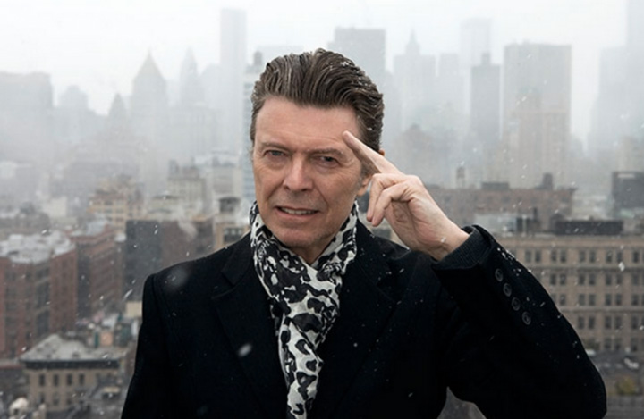 Legendarul David Bowie a plecat spre “Steaua Neagra”