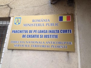 Perchezitii ale procurorilor anticoruptie in Prahova