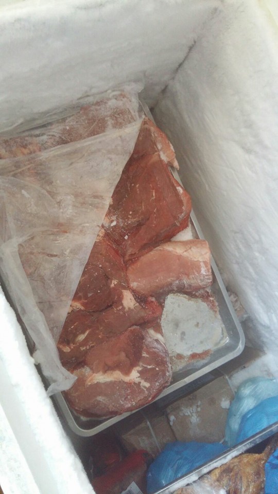 Descoperire de groaza: o tona de carne expirata, gasita intr-o piata constanteana