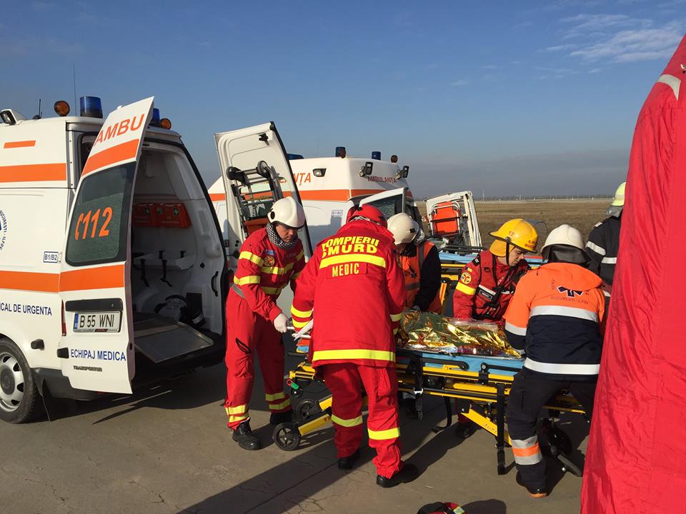 Accident cu 5 morti si zeci de raniti, pe centura de vest a Ploiestiului: un autobuz a lovit o basculanta