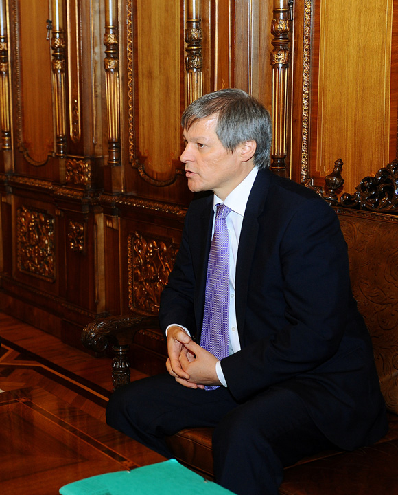 Dacian Ciolos profil - Ziarul National