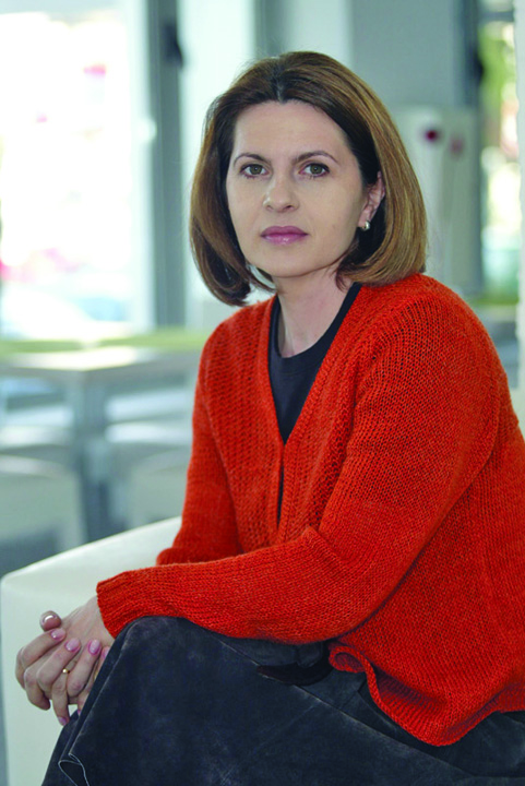 adriana saftoiu - Ziarul National