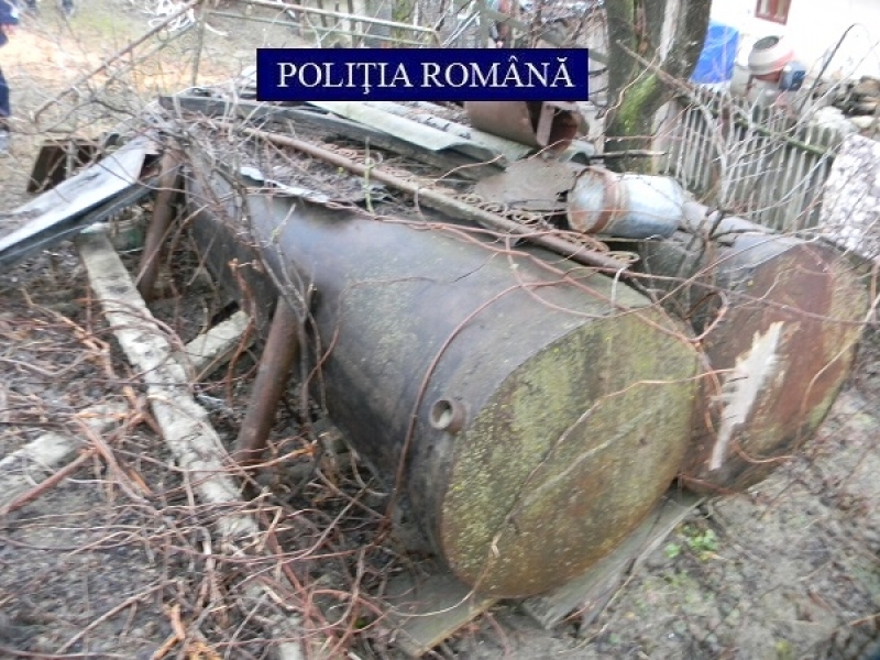 Aproape patru tone de componente metalice, gasite in urma unor perchezitii
