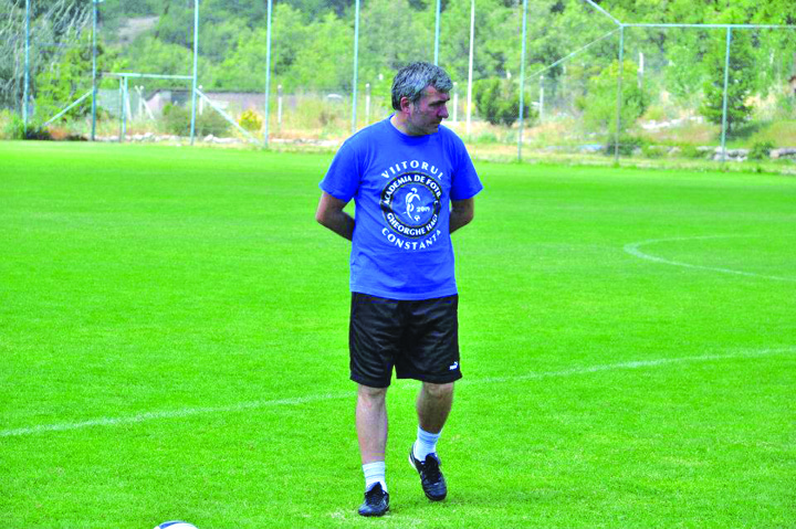 Hagi: „Am numai vedete in lot, care merg pe varfuri”