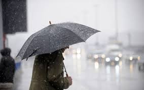 Atenție la vreme! Frig, vânt și precipitații, ninsori la munte
